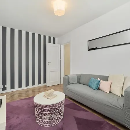 Appartamento Green City View Wroclavia Swobodna By Renters *